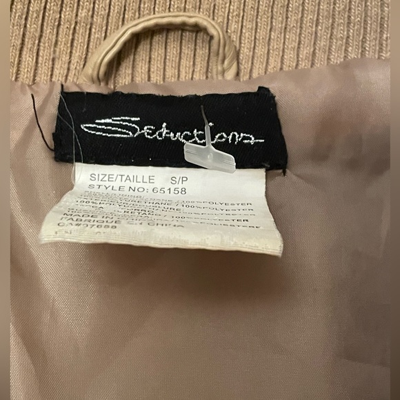Size small jacket brand seduction - Picture 2 of 2